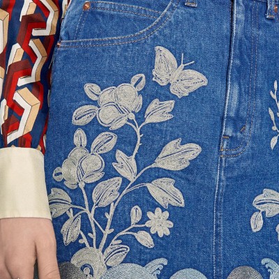 Embroidered denim mini skirt