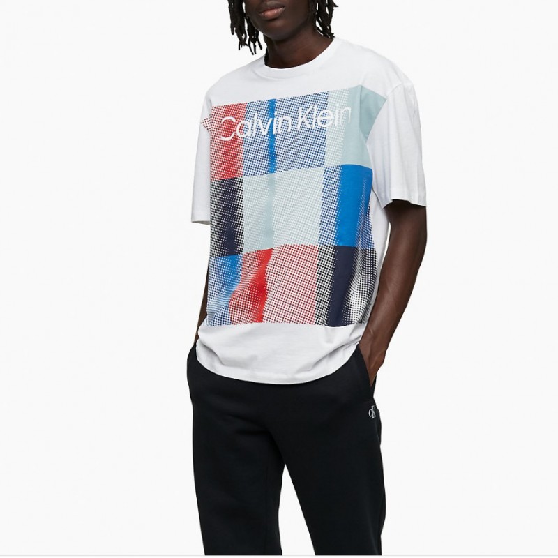 Pixelated Graphic Logo T-Shirt